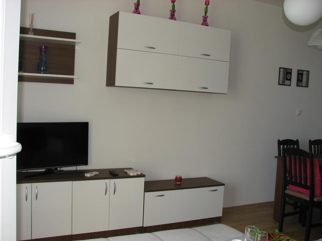 Two-Bedroom Apartment Donika Царёво Экстерьер фото